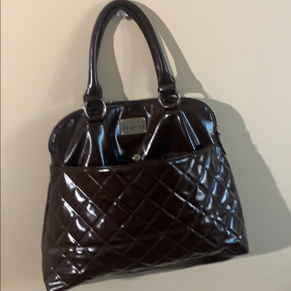 Kenneth Cole Reaction Handbags - 🔸Kenneth Cole 👜 🔸Reaction Purse🔸